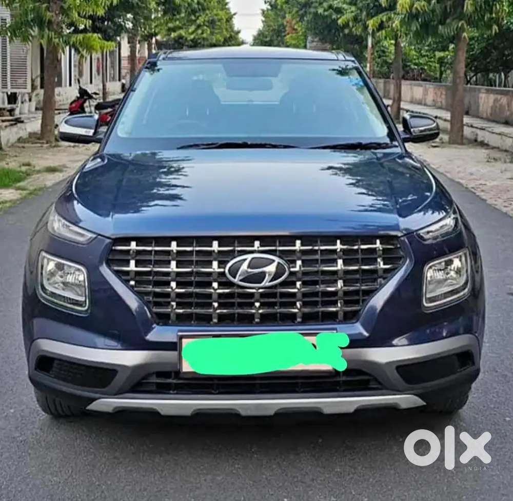 Hyundai Venue S +  2022 Petrol 52000 Km Driven
