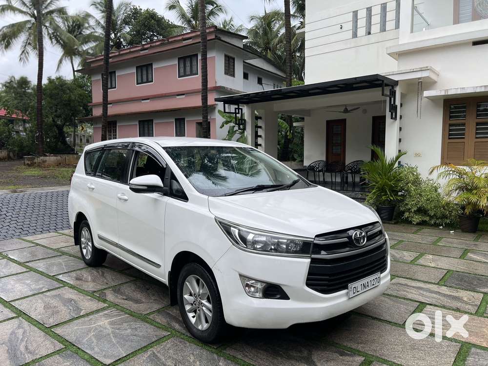 Toyota Innova Crysta 2.4 G Mt, 2017, Diesel