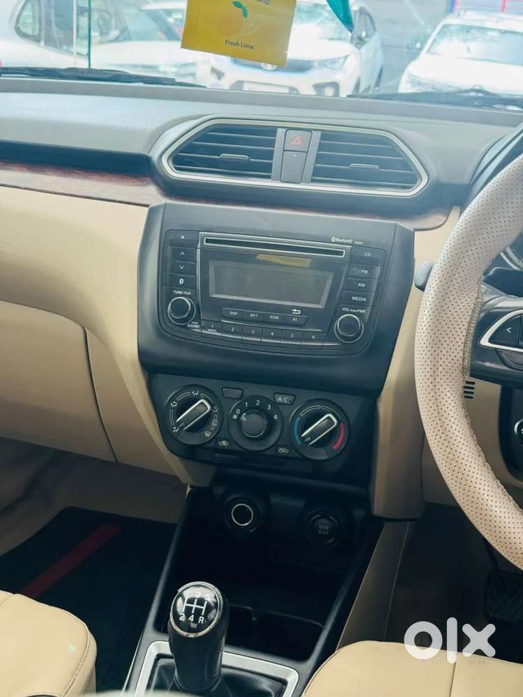Maruti Suzuki Dzire 1.2 Vxi, 2019, Petrol