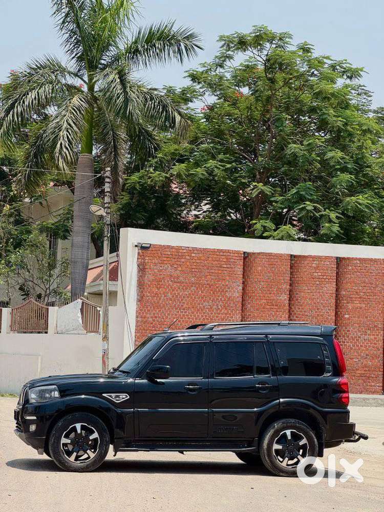 Mahindra Scorpio, 2022, Diesel