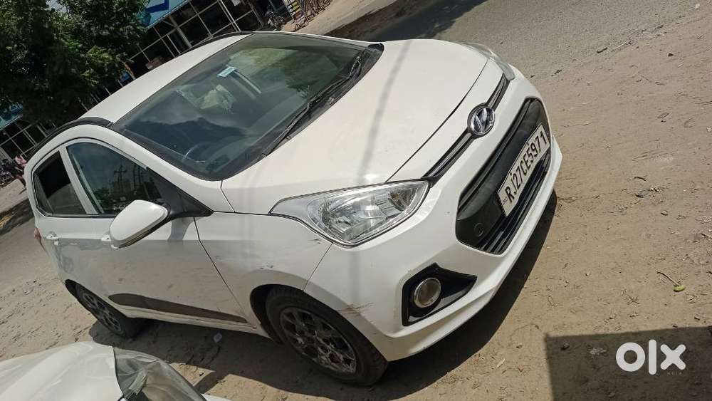 Hyundai Grand I10 Sportz O 1.2, 2015, Petrol