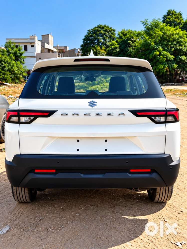 Maruti Suzuki Brezza Lxi Cng 2026