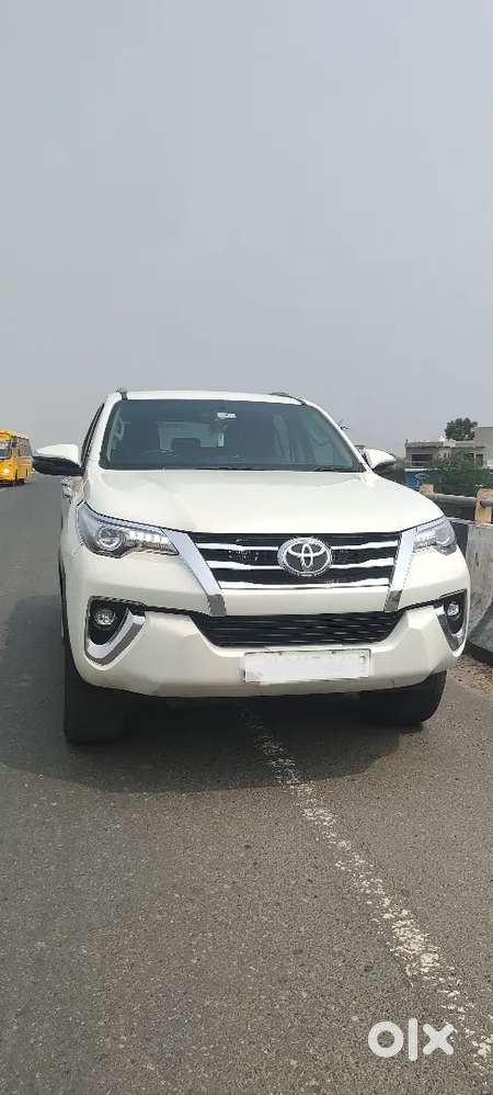 Toyota Fortuner 2018 Diesel Well Maintained