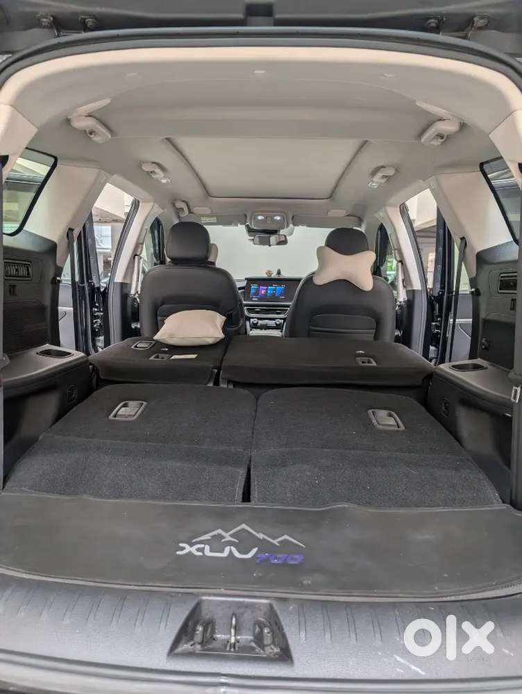 Mahindra Xuv700 2025 Diesel 7 Str Panaromic Sunroof Ventilated Seats