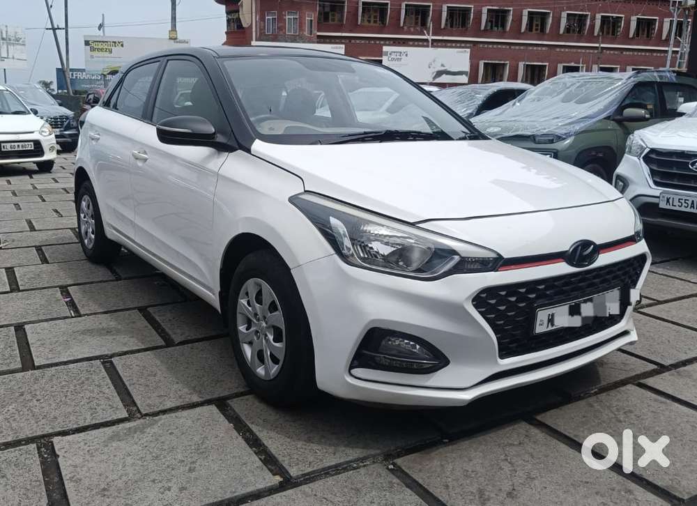Hyundai I20 Sportz 1.2 Bs-iv, 2018, Petrol