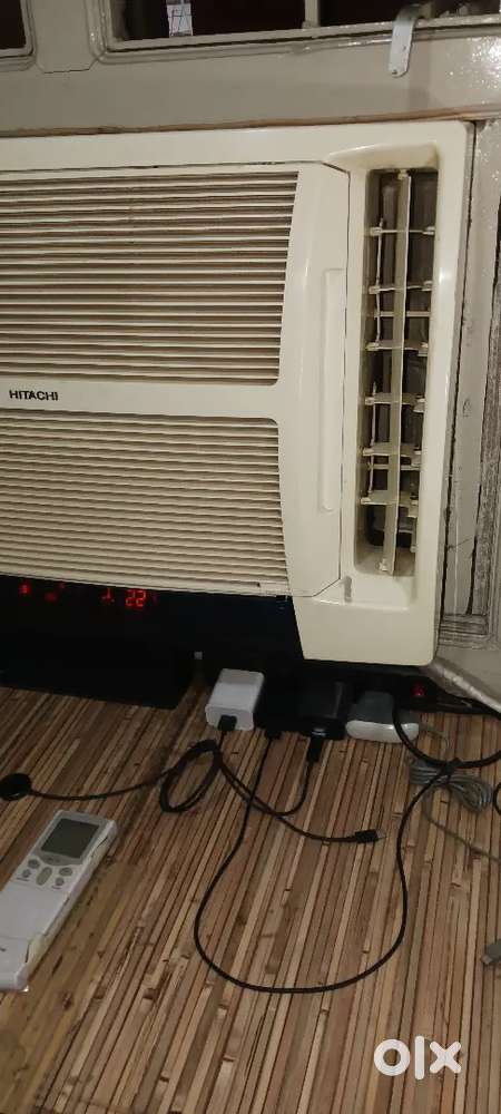 HITACHI WINDOW AC 1.5 TON DOUBLE blower.