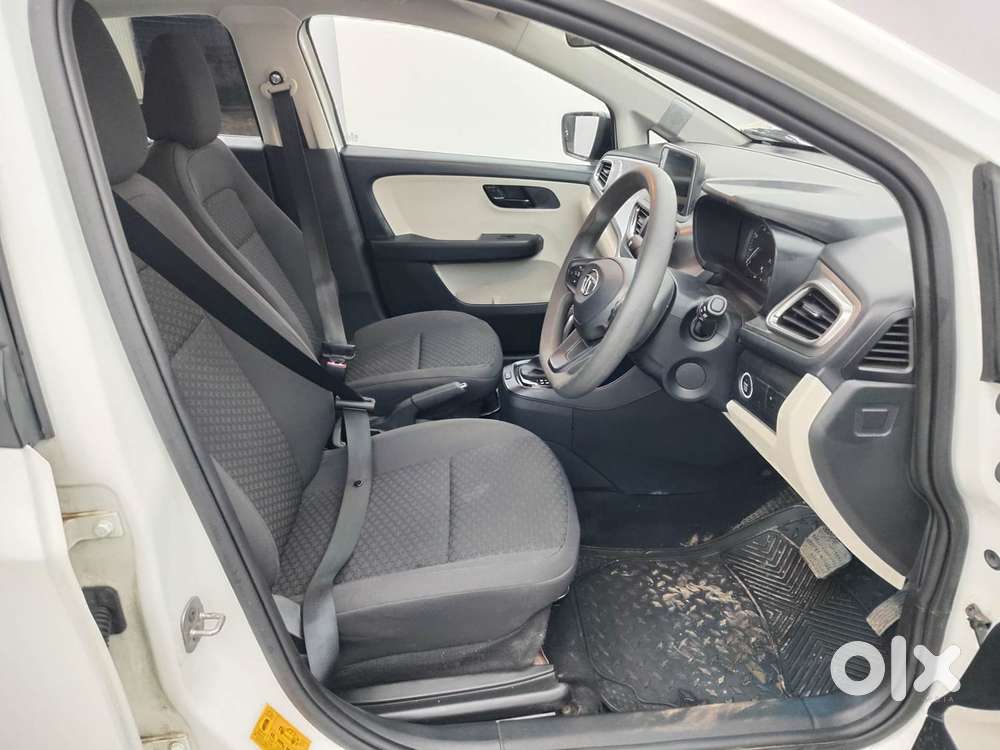 Tata Altroz Xta Petrol, 2023, Petrol