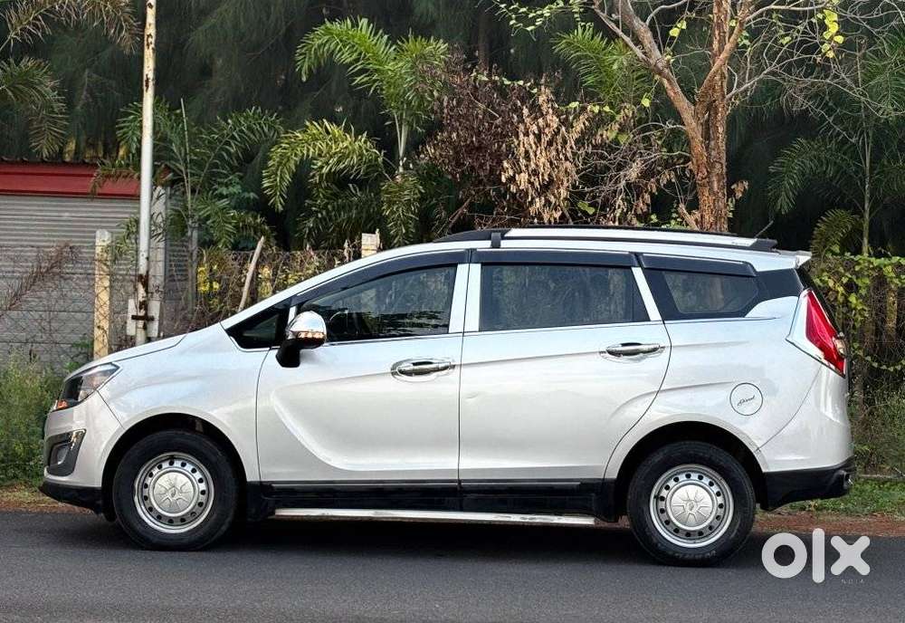 Mahindra Marazzo, 2018, Diesel