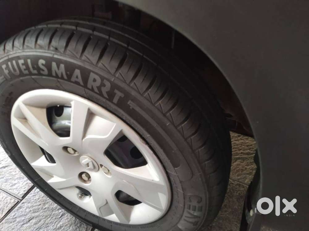 Dr's Kwid 2024 Rxt 1000cc Automatic 7000 Km Topend Model @ Thodupuzha