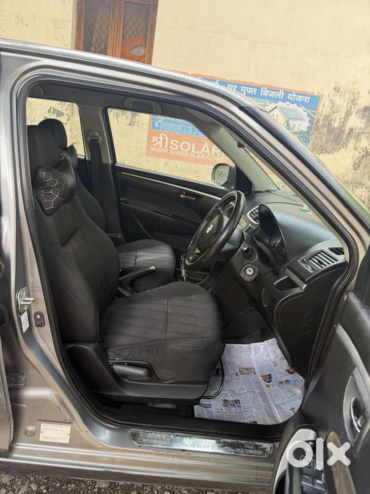 Maruti Suzuki Swift Vxi + Manual, 2014, Petrol