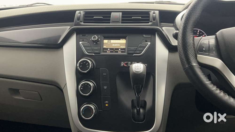 Mahindra Kuv 100 2016-2017 Mfalcon G80 K8, 2016, Petrol