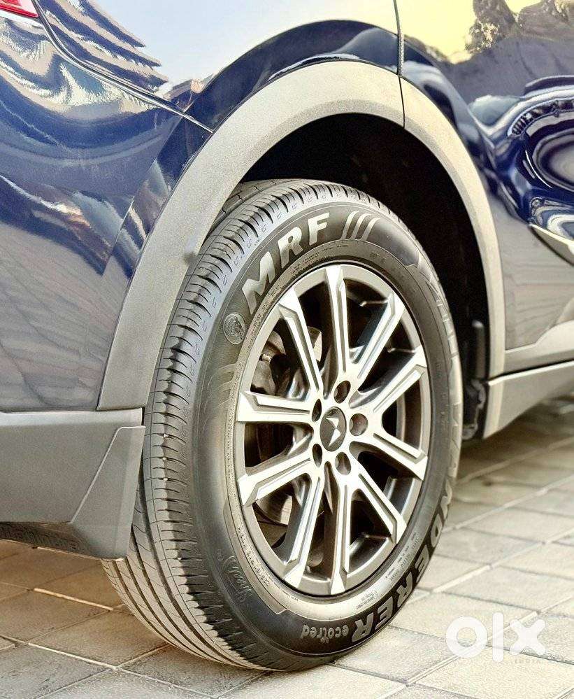 Mahindra Xuv700 2.2 Ax 7 Diesel At Str, 2024, Diesel