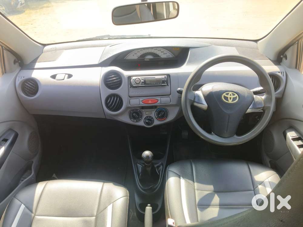 Toyota Etios Liva G Plus, 2011, Petrol