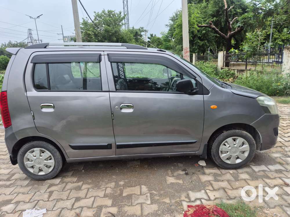 Maruti Suzuki Wagon R Lxi Optional, 2017, Cng & Hybrids