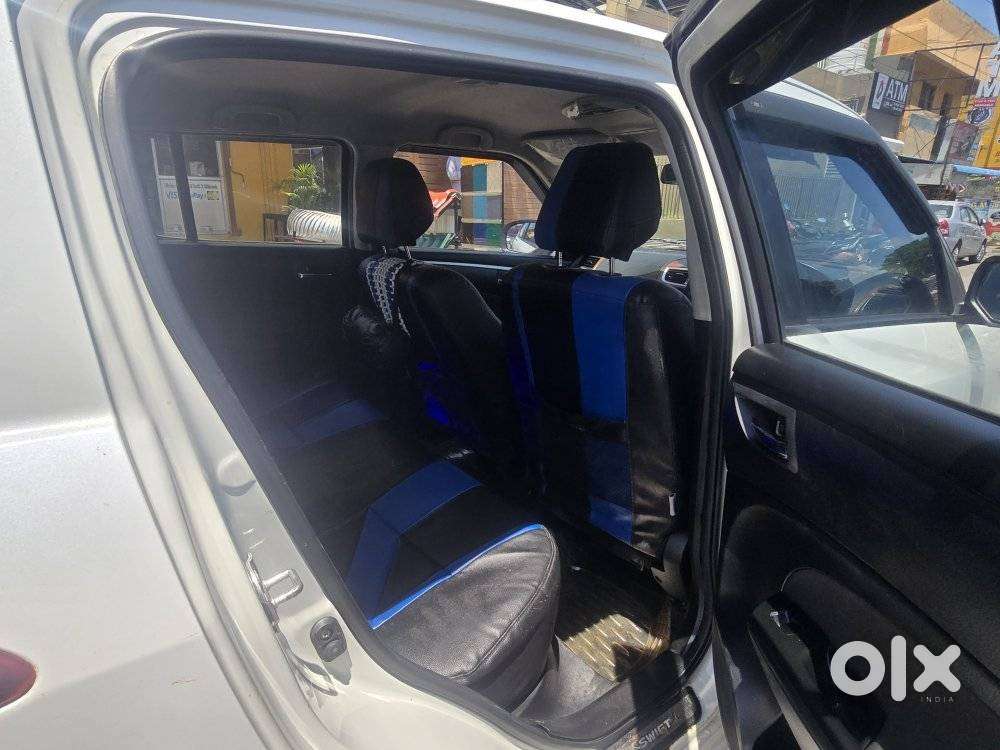 Maruti Suzuki Swift Vxi 1.2 Abs Bs-iv, 2013, Petrol