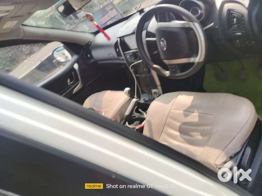 Mahindra Xuv500 2.2 W7 2018