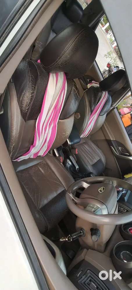 Mahindra Xuv500 Fwd W8  2012