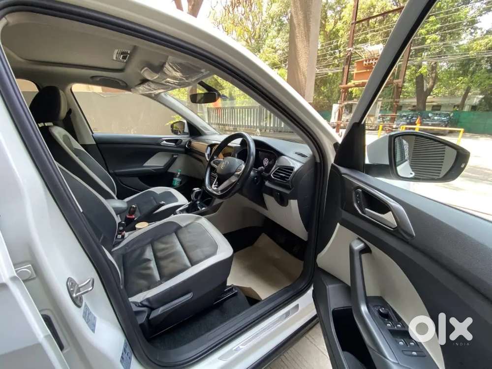 Volkswagen Taigun 1.0 Petrol Automatic 2022