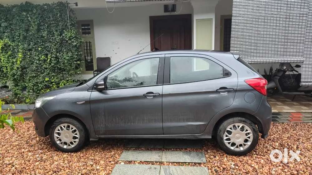 Ford Figo 2015 Petrol 69000 Km Driven