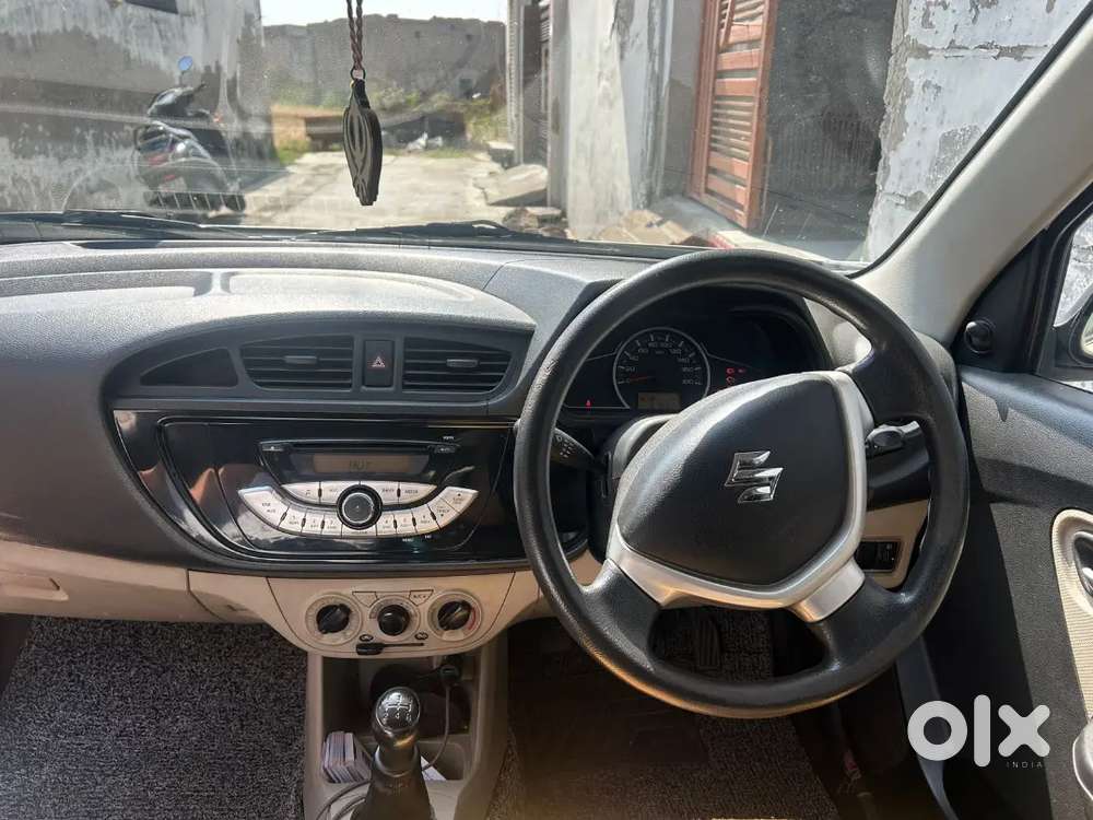 1st Owner Car 
Haryana Hr97 No
Only Front Bumper Paint H