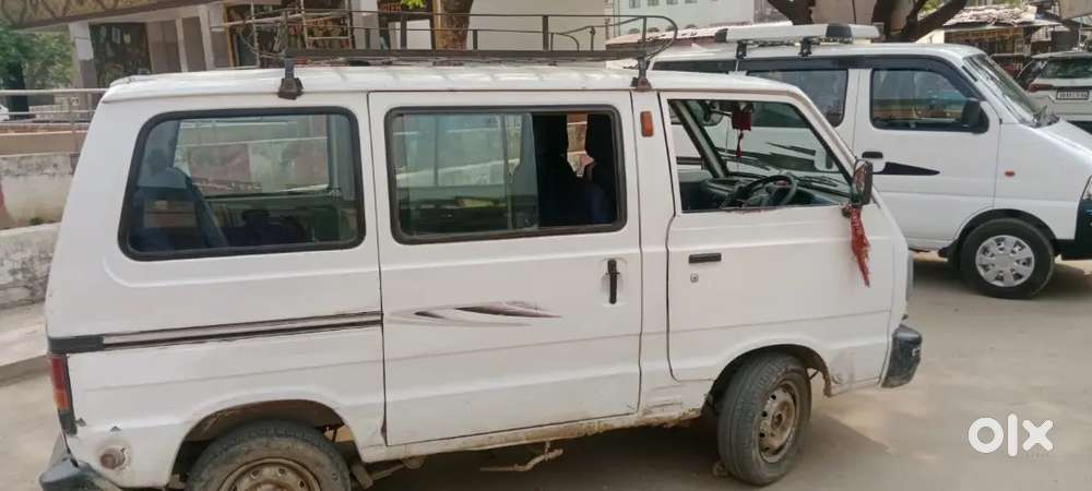 Maruti Omni Cng
