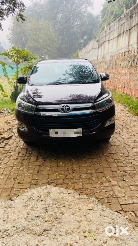 Toyota Innova Crysta 2.4 V, 2018, Diesel