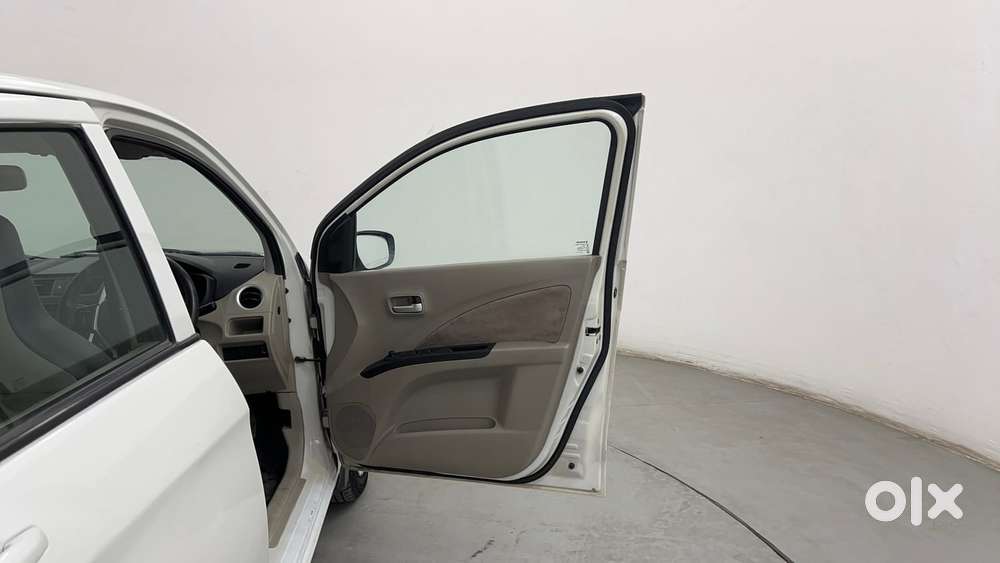 Maruti Suzuki Celerio Zxi Optional Amt, 2017, Petrol