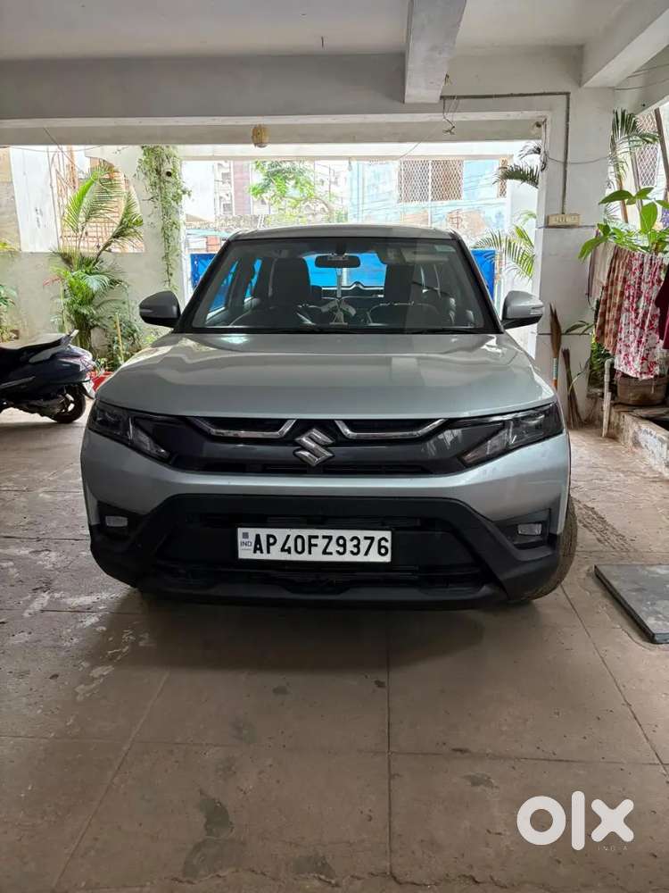 Maruti Suzuki Brezza 2025 Petrol 9500 Km Driven Automatic