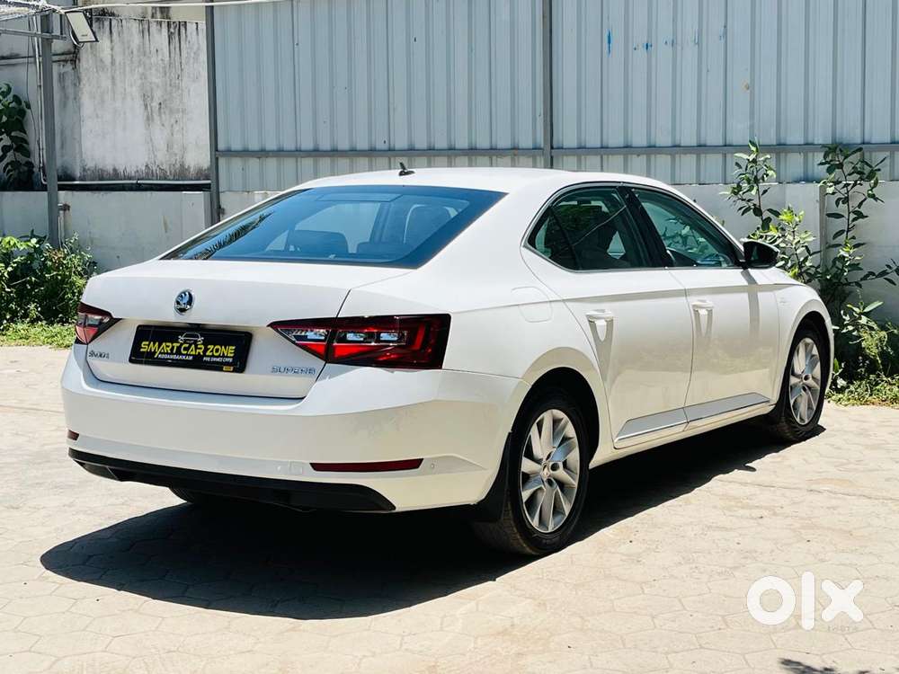 Skoda Superb L&k 1.8 Tsi At, 2018, Petrol