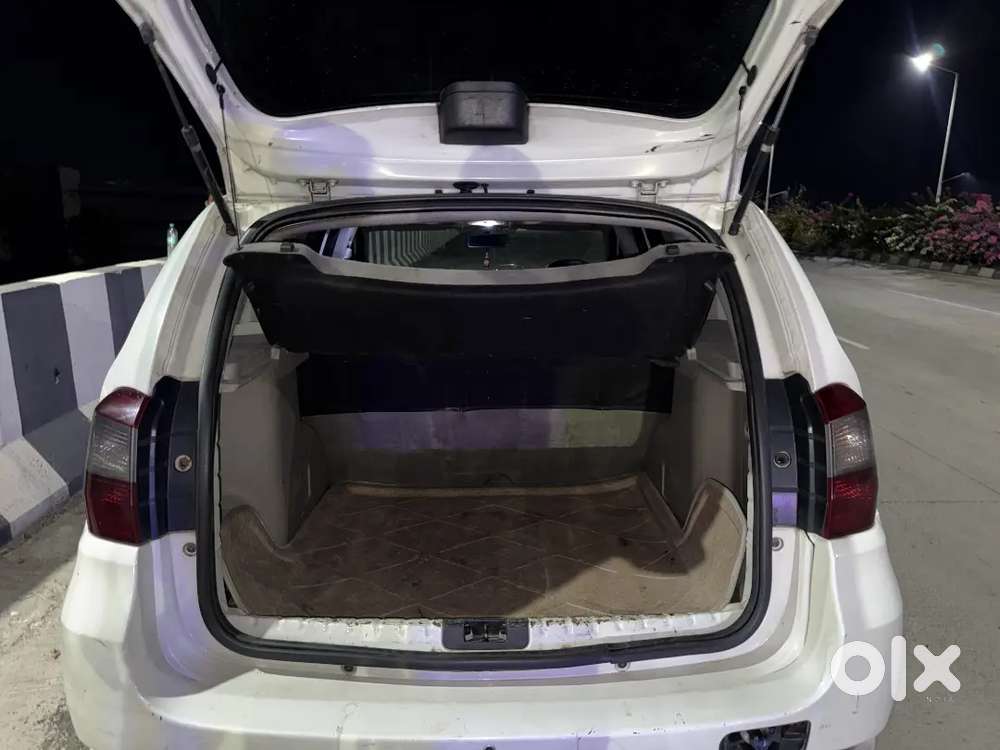 Nissan Terrano 2015 Diesel 110000 Km Driven