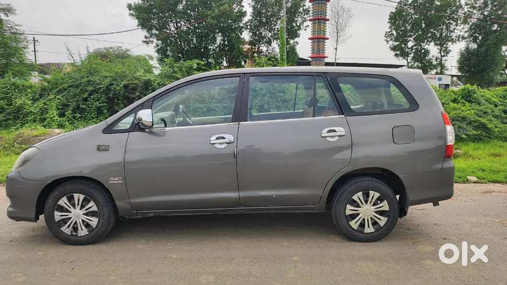 Toyota Innova 2.5 2011