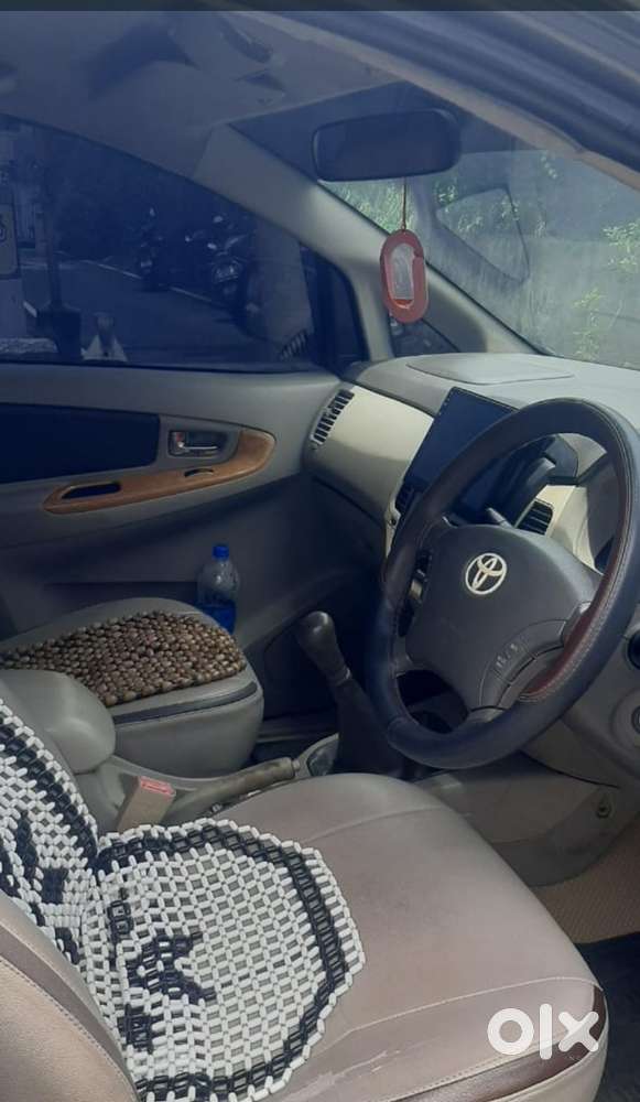 Toyota Innova 2.5 V 7 Str, 2010, Diesel