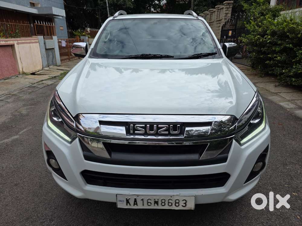 Isuzu V-cross Z 4x4 Mt, 2020, Diesel
