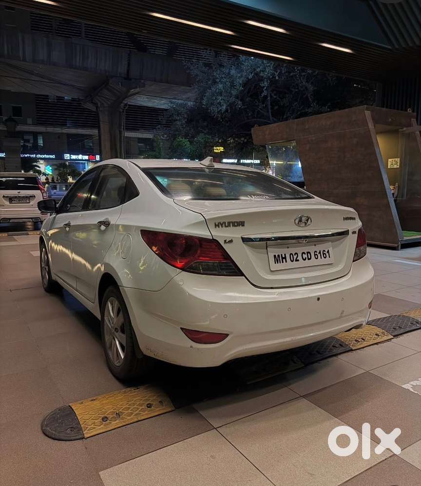 Hyundai Verna Petrol 2011