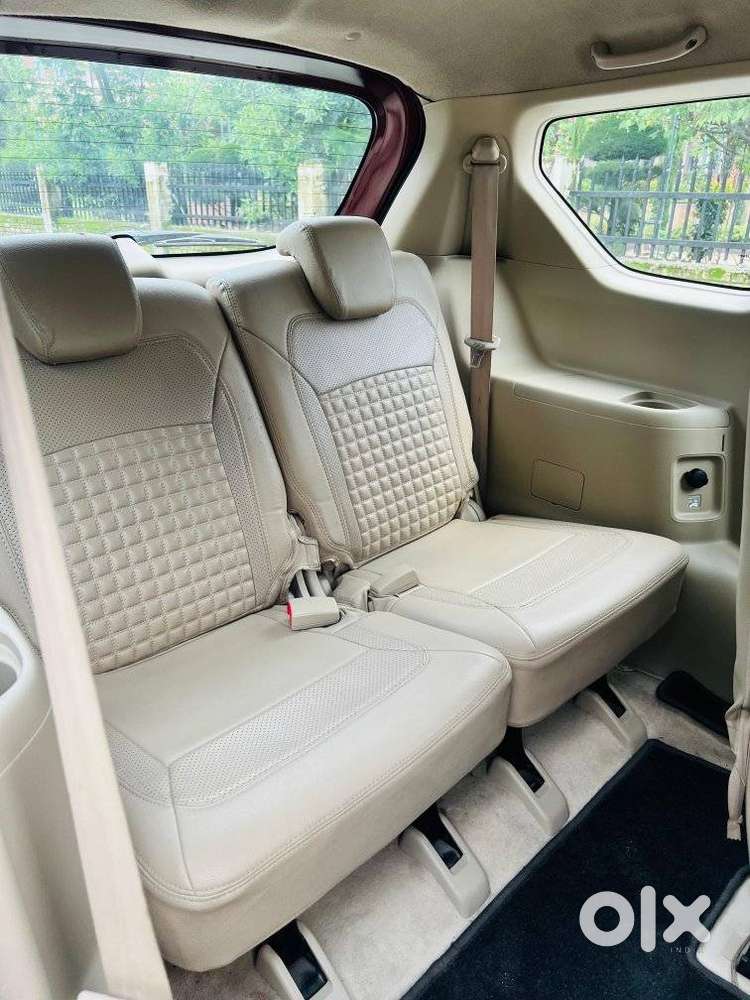 Maruti Suzuki Ertiga 2018-2022 1.4 Zxi Plus Shvs, 2019, Petrol