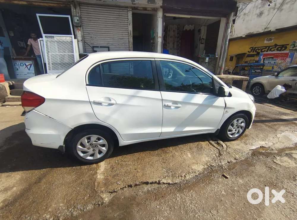 1st Owner 2014 Model Disel Price 300000