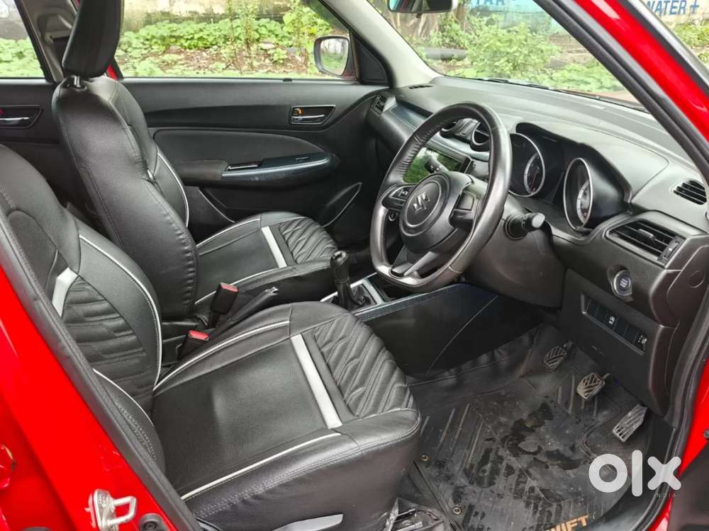 Maruti Suzuki Swift 1.3 Zxi, 2022, Petrol