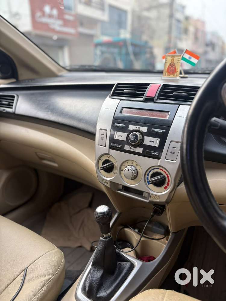 Honda City 1.5 V At, 2010, Petrol