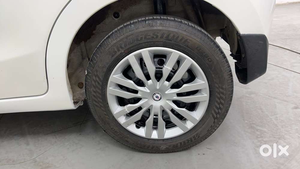 Maruti Suzuki Celerio 1.0 Vxi Amt, 2014, Petrol