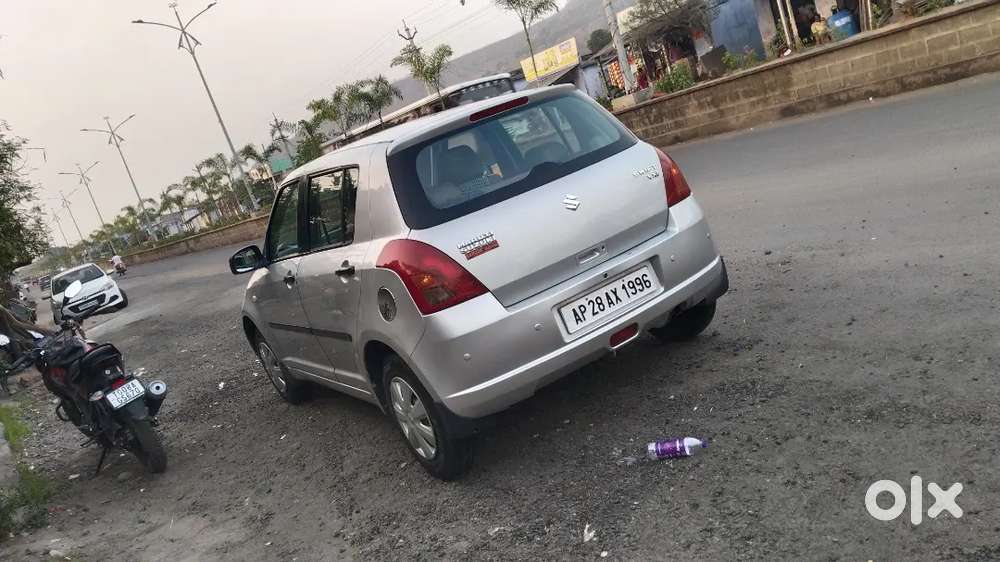 Maruti Suzuki Swift 2007 Petrol 96548 Km Driven, Exlent & Smooth