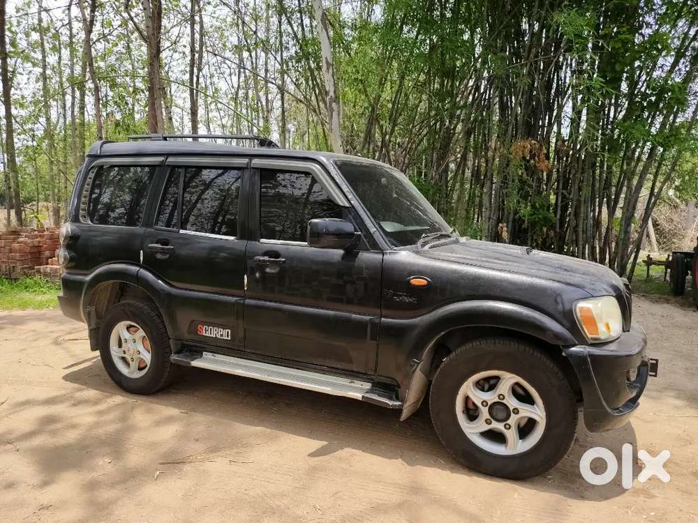 Mahindra Scorpio 2009 Diesel 98578 Km Driven