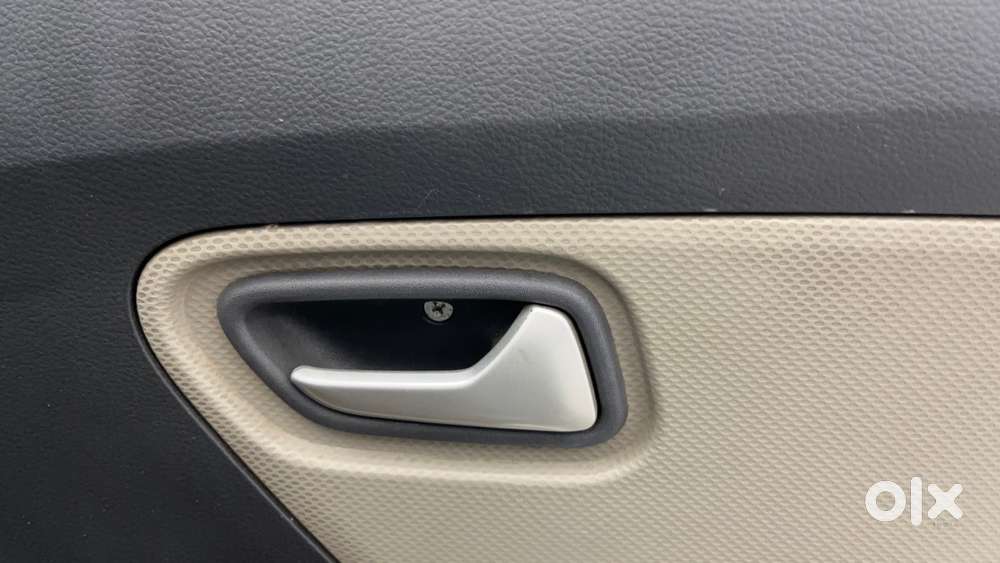 Maruti Suzuki Alto K10 Vxi Amt, 2015, Petrol