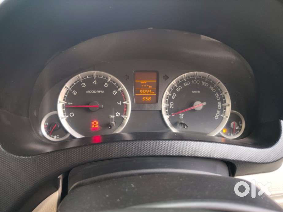 Maruti Suzuki Swift Dzire 1.2 Vxi Bsiv, 2015, Petrol