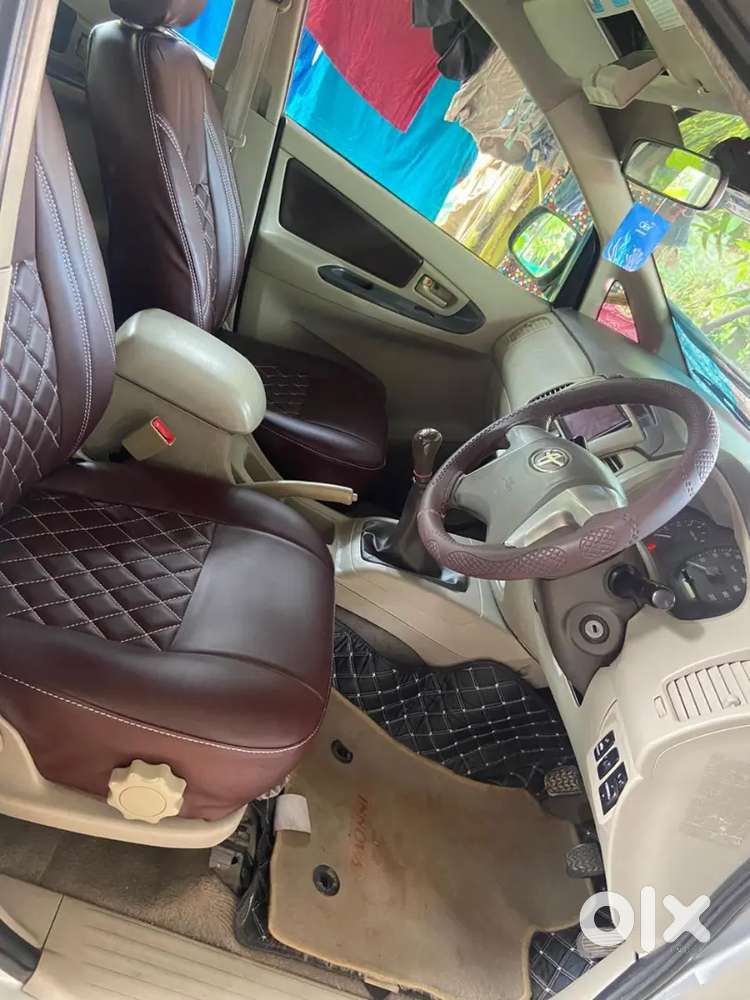 Toyota Innova 2.5 Gx 2013