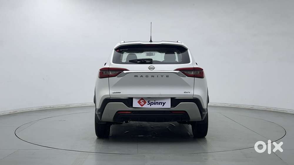 Nissan Magnite 1.0 Xv Turbo Cvt, 2021, Petrol