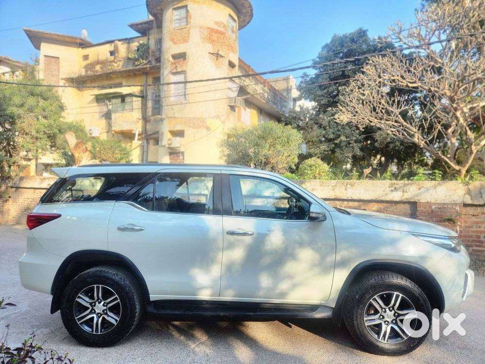 Toyota Fortuner 4x2 At 2.8 Diesel, 2018, Diesel