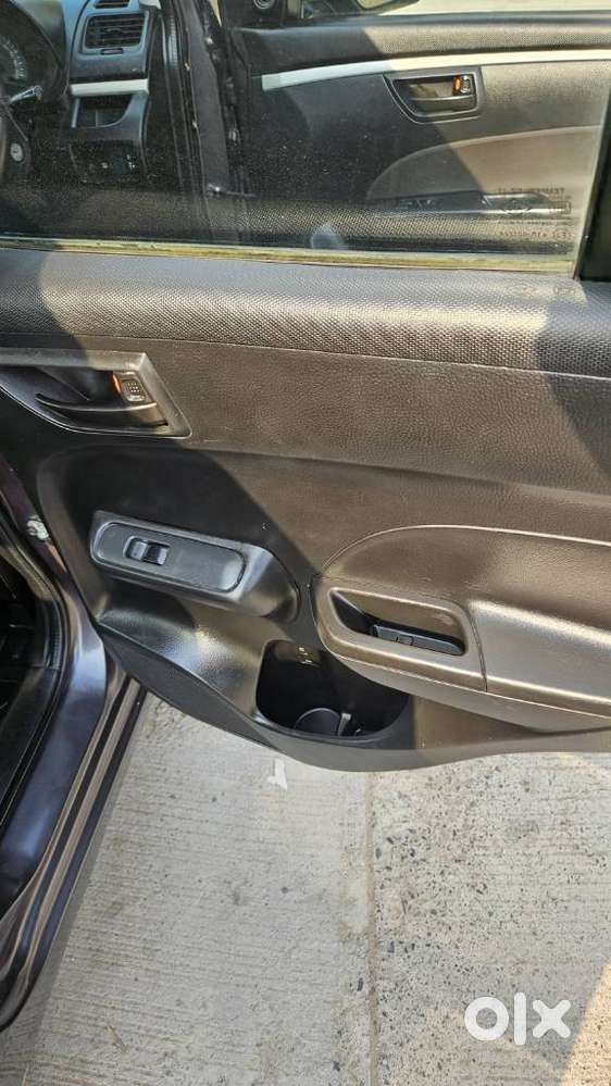 Maruti Suzuki Swift Lxi Option, 2016, Petrol