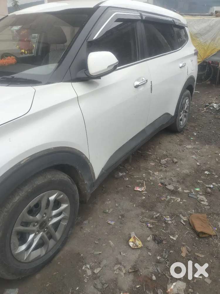 Kia Carens Luxury 7 Str 2024
