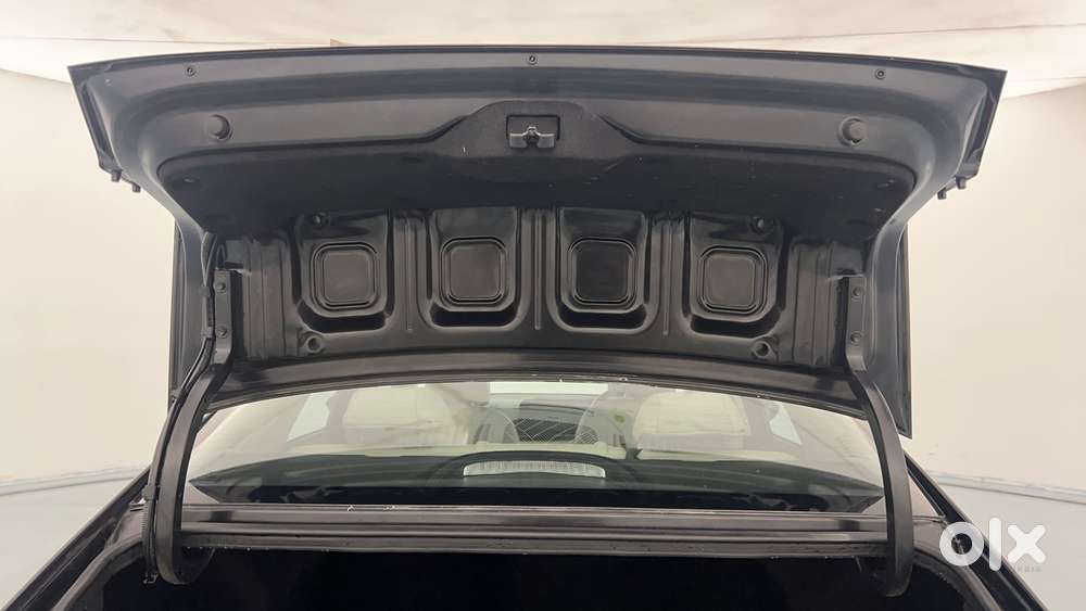 Hyundai Verna Sx 1.5 Petrol Ivt, 2024, Petrol