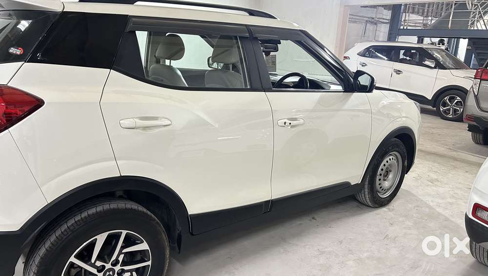 Mahindra Xuv300 W8 Option, 2022, Petrol